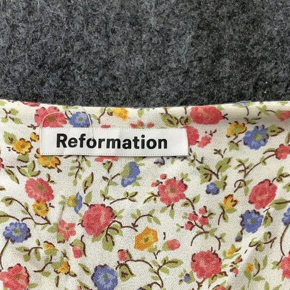 Reformation Ventura Medium Floral dress - Picture 5 of 8